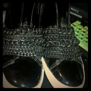 Kendall and Kyle Black Patent Leather Sneakers